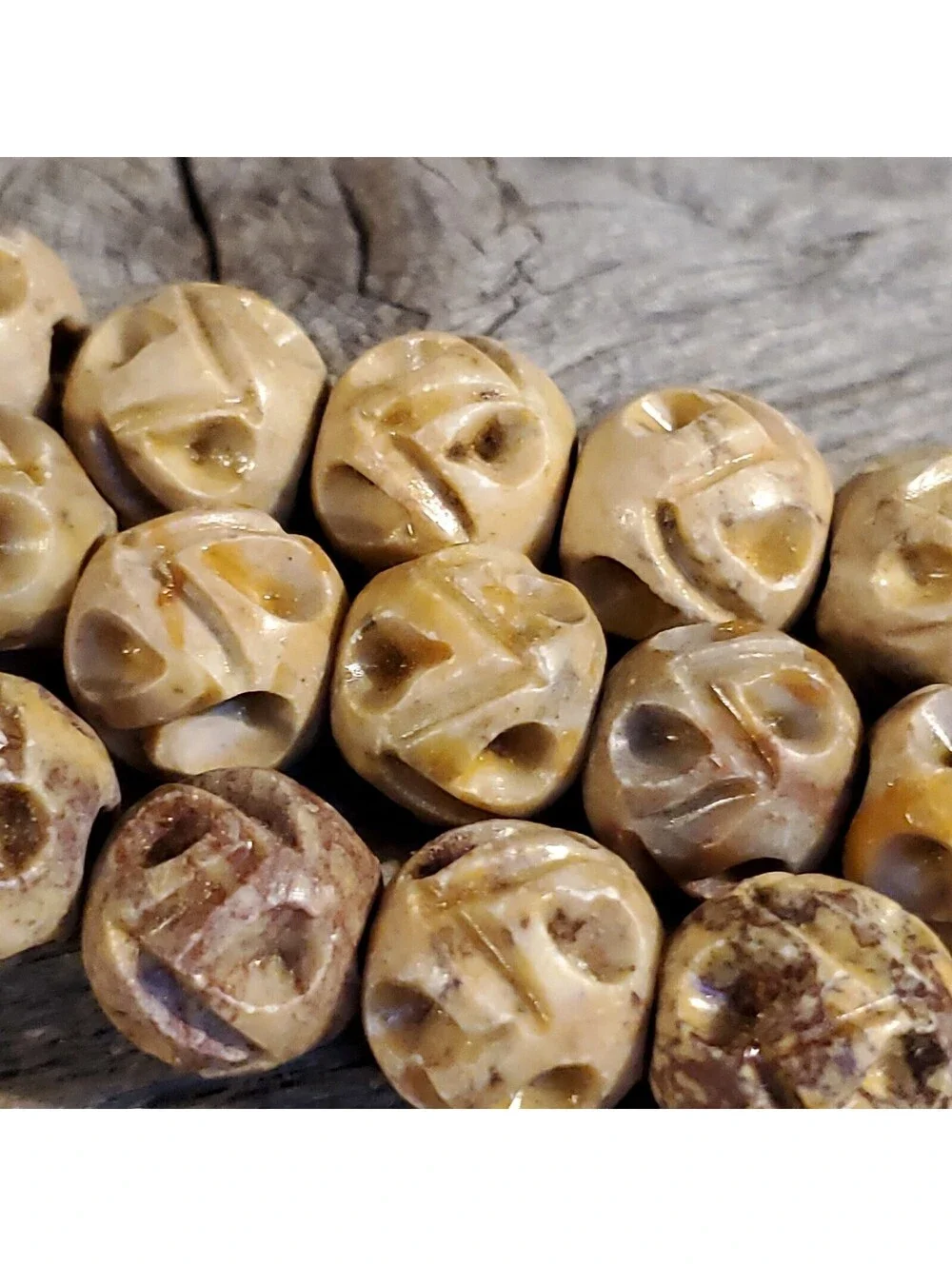 Vintage India Hand Carved Tribal Soapstone 11-12mm Round Beads 1 Short Strand